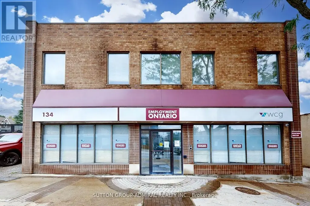 2nd Flr - 134 Main Street, Brampton (Downtown Brampton)